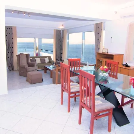 Sea Horizon Villa *